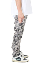 Load image into Gallery viewer, VISTA Men's premium jacquard slim straight fit denim pants
