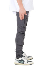 Load image into Gallery viewer, Gri Men's premium twill cargo pant with multi functional pockets
