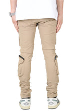 Load image into Gallery viewer, Brun Men's premium twill cargo pant with multi functional pockets
