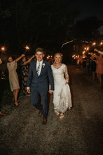 Load image into Gallery viewer, Bellevue Men's Tie
