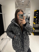 Load image into Gallery viewer, Insulated Bio-Down Hooded Winter Coat
