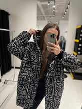 Load image into Gallery viewer, Insulated Bio-Down Hooded Winter Coat

