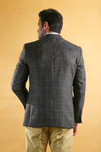 Load image into Gallery viewer, The Bespoke Blazer (Vintage)
