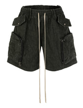 Load image into Gallery viewer, DRAWSTRING JUMBO POCKET CARGO SHORTS
