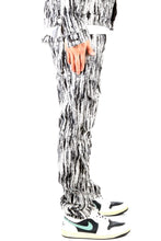 Load image into Gallery viewer, Vetiver Men's Tapestry Cargo Pants
