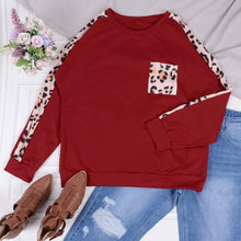 Load image into Gallery viewer, Leopard Fall Pullover
