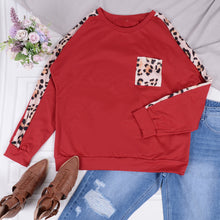 Load image into Gallery viewer, Leopard Fall Pullover
