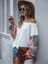 Load image into Gallery viewer, Paisley Printed Puffed Sleeve Pullover
