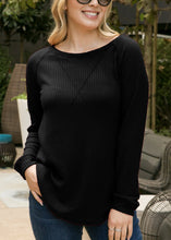 Load image into Gallery viewer, Cross Stitching Textured Pullover
