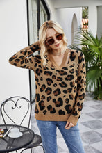 Load image into Gallery viewer, Leopard Print Warm Knit Sweater
