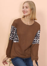 Load image into Gallery viewer, Drop Shoulder Two Tone Leopard Sweater
