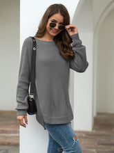 Load image into Gallery viewer, Rounded Hem Knit Sweater

