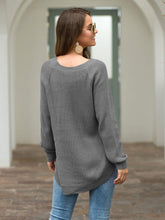 Load image into Gallery viewer, Rounded Hem Knit Sweater
