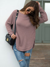 Load image into Gallery viewer, Rounded Hem Knit Sweater
