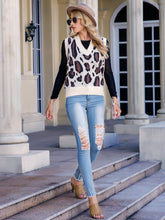 Load image into Gallery viewer, Leopard Print Sweater Vest
