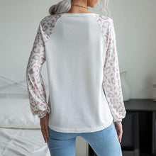 Load image into Gallery viewer, Leopard Print Sleeve Sweater
