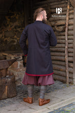 Load image into Gallery viewer, Rus Coat Jakub Black/Bordeaux
