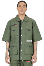 Load image into Gallery viewer, Anas Men's premium crispy nylon short sleeve coach jacket
