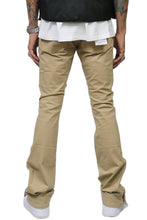 Load image into Gallery viewer, Brun Men's premium flare stacked twill cargo pant with multi functional pockets
