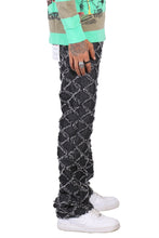 Load image into Gallery viewer, ACE Men's premium rip&amp;repair flare stacked fit quilted denim pants
