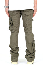Load image into Gallery viewer, Rapto Men's premium twill olive cargo stacked pants.

