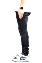 Load image into Gallery viewer, MADDOX Men's Premium Heavy Washed Skinny Denim Pants
