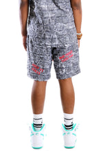 Load image into Gallery viewer, YETI Men's ripped &amp; repaired short pants
