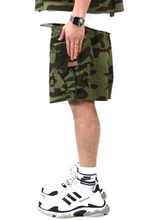 Load image into Gallery viewer, EFFEST Fine Ripstop Twill Wide bottom opening short pants.

