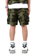 Load image into Gallery viewer, EFFEST Fine Ripstop Twill Wide bottom opening short pants.
