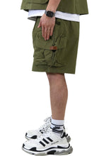 Load image into Gallery viewer, VONT Fine Twill Wide bottom opening short pants.

