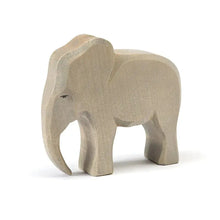 Load image into Gallery viewer, Wooden Animal Figures Handcrafted Elephant Lion Giraffe Toys - # BOT&amp;G512610002
