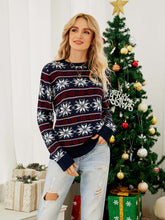 Load image into Gallery viewer, Knit Long-Sleeved Snowflake Christmas Sweater | NCS
