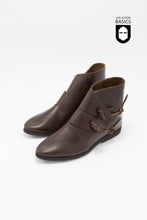 Load image into Gallery viewer, Medieval Shoes
