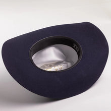 Load image into Gallery viewer, Larry Mahan's Aurora - (3X) Wool Felt Cowboy Hat
