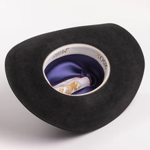 Load image into Gallery viewer, Larry Mahan's Freedom - (250X) Fur Felt Cowboy Hat
