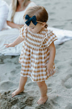 Load image into Gallery viewer, Lake House Petite Hair Bow
