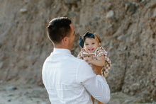 Load image into Gallery viewer, Lake House Darling Hair Bow
