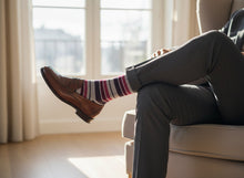 Load image into Gallery viewer, Leon Dress Socks
