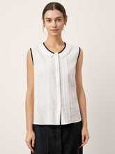 Load image into Gallery viewer, Linen-Lyocell Contrast Trim Pleated Sleeveless Top JUNIPER
