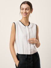 Load image into Gallery viewer, Linen-Lyocell Contrast Trim Pleated Sleeveless Top JUNIPER
