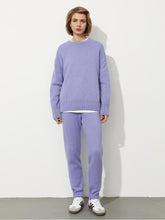 Load image into Gallery viewer, Loose Fit Women's Round Neck Pullover Sweater | NCS
