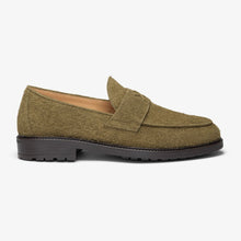 Load image into Gallery viewer, Men's Antelope Textured Suede Lug Centesimo
