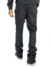 Load image into Gallery viewer, M1635 Essentials Stacked Sweatpants - Black
