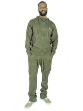 Load image into Gallery viewer, M1635 Essentials Stacked Sweatpants - Olive
