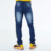 Load image into Gallery viewer, M1769 Makobi Cameo Denim Jeans - Dark Wash
