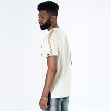 Load image into Gallery viewer, M180 Makobi Rose Snake Tee - Natural
