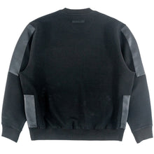 Load image into Gallery viewer, Sweatshirt|M4118 Bottega Crewneck - Black
