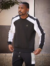 Load image into Gallery viewer, M4350 Daniali Sweatshirt - Black
