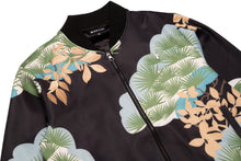 Load image into Gallery viewer, M4470 Beruni Varsity Jacket- Black
