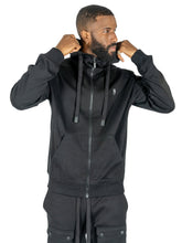 Load image into Gallery viewer, M5335 Essential Fleece Zip Up Hoodie - Black
